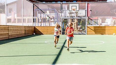 Kinder beim Spielen