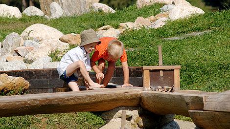 Kinder beim Spielen